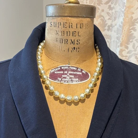 Christian Dior Cream Baroque Pearl Necklace